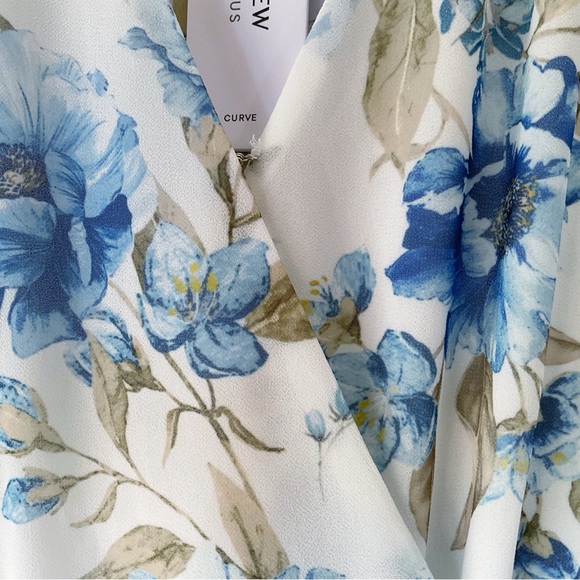 Ever New Blaire Curve Pleated Midi Dress in White Floral Size 18 NWT - Picture 5 of 14